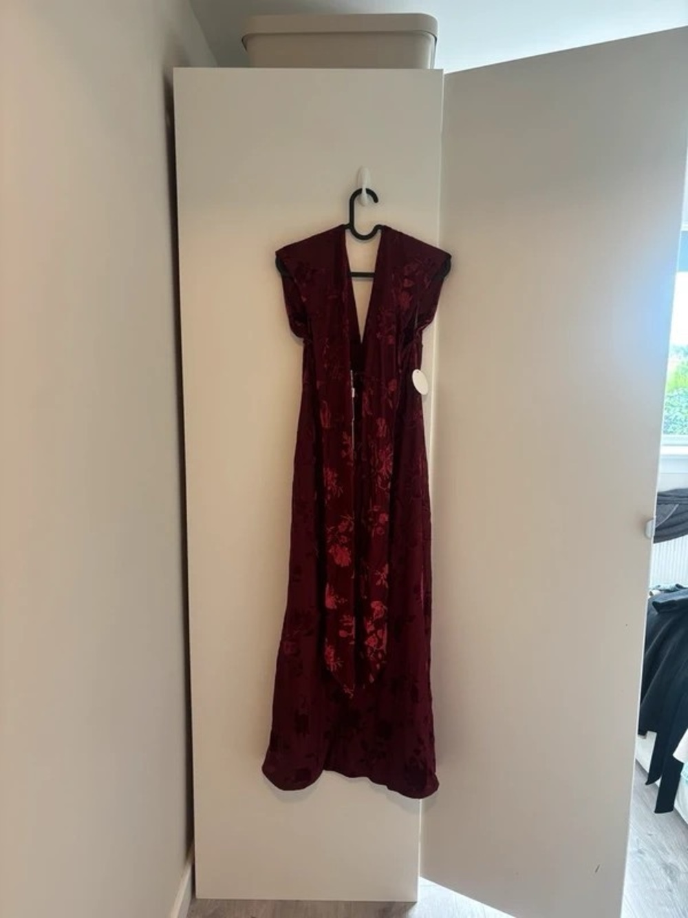 Women's V-Neck Midi Dress in Burgundy Floral Burnout
